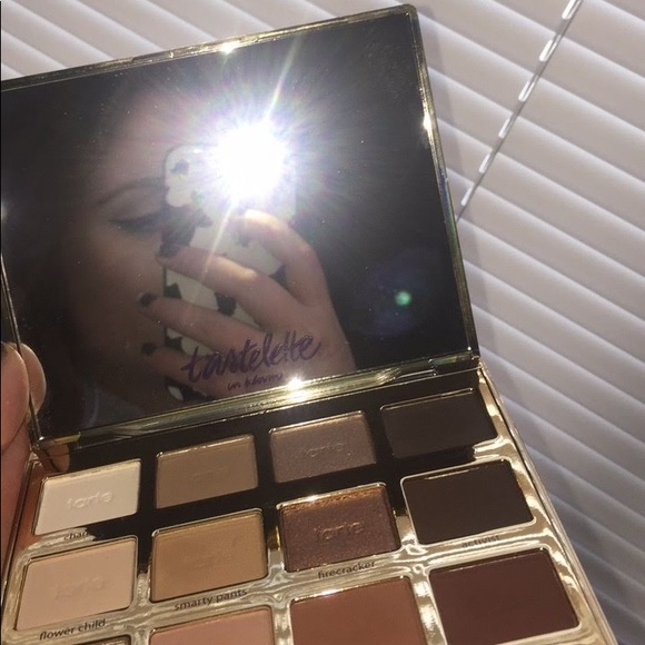 Meet your Posher, Beverly - Picture 1 of 1